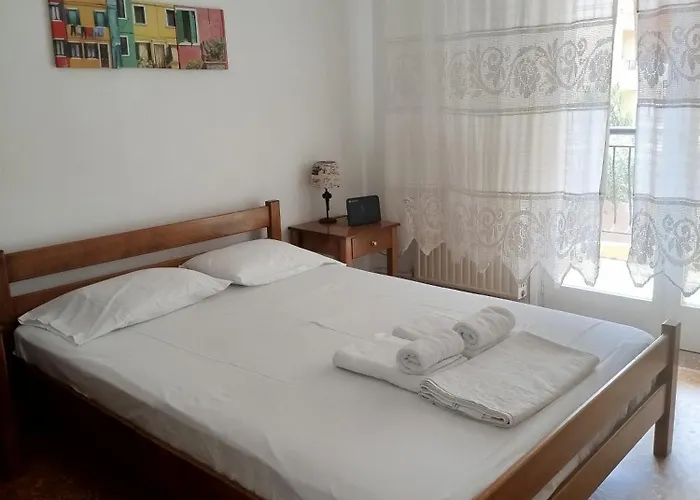 Cozy * Néa Péramos