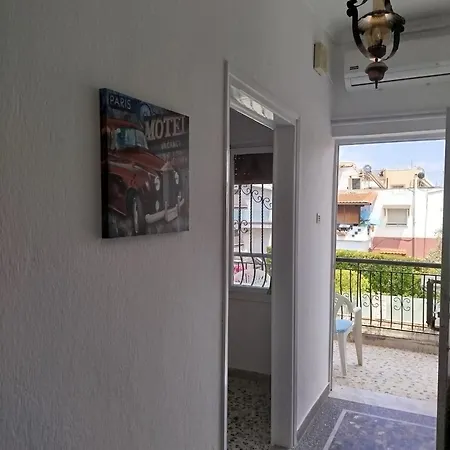 Cozy * Néa Péramos